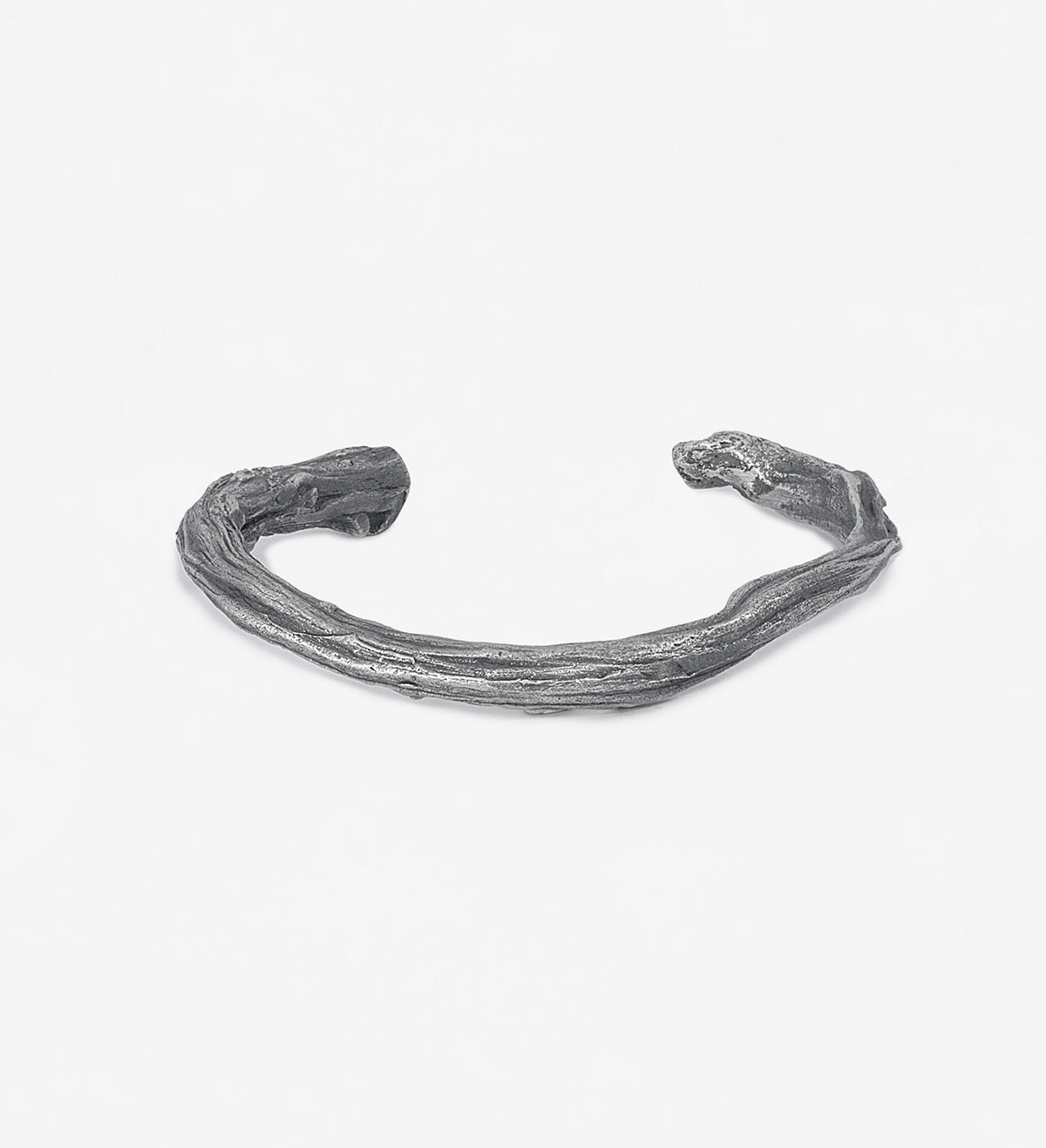 Silver bracelet Romaní opened thick