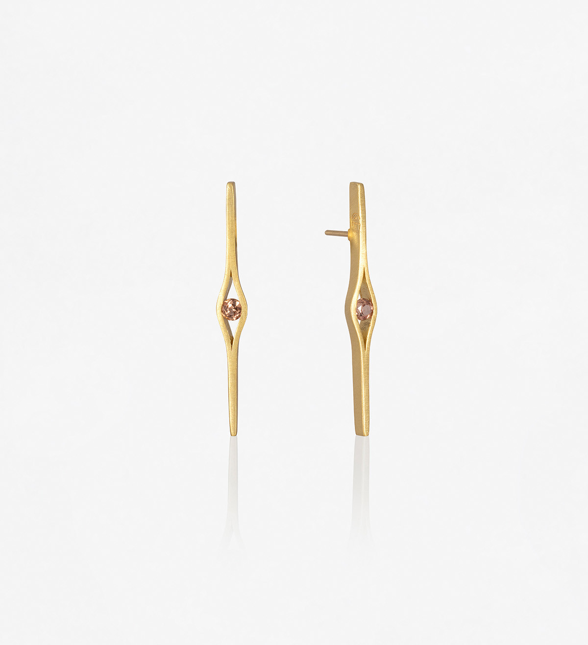 Pendientes oro con zafiro naranja Wennick-Lefèvre 0,42ct