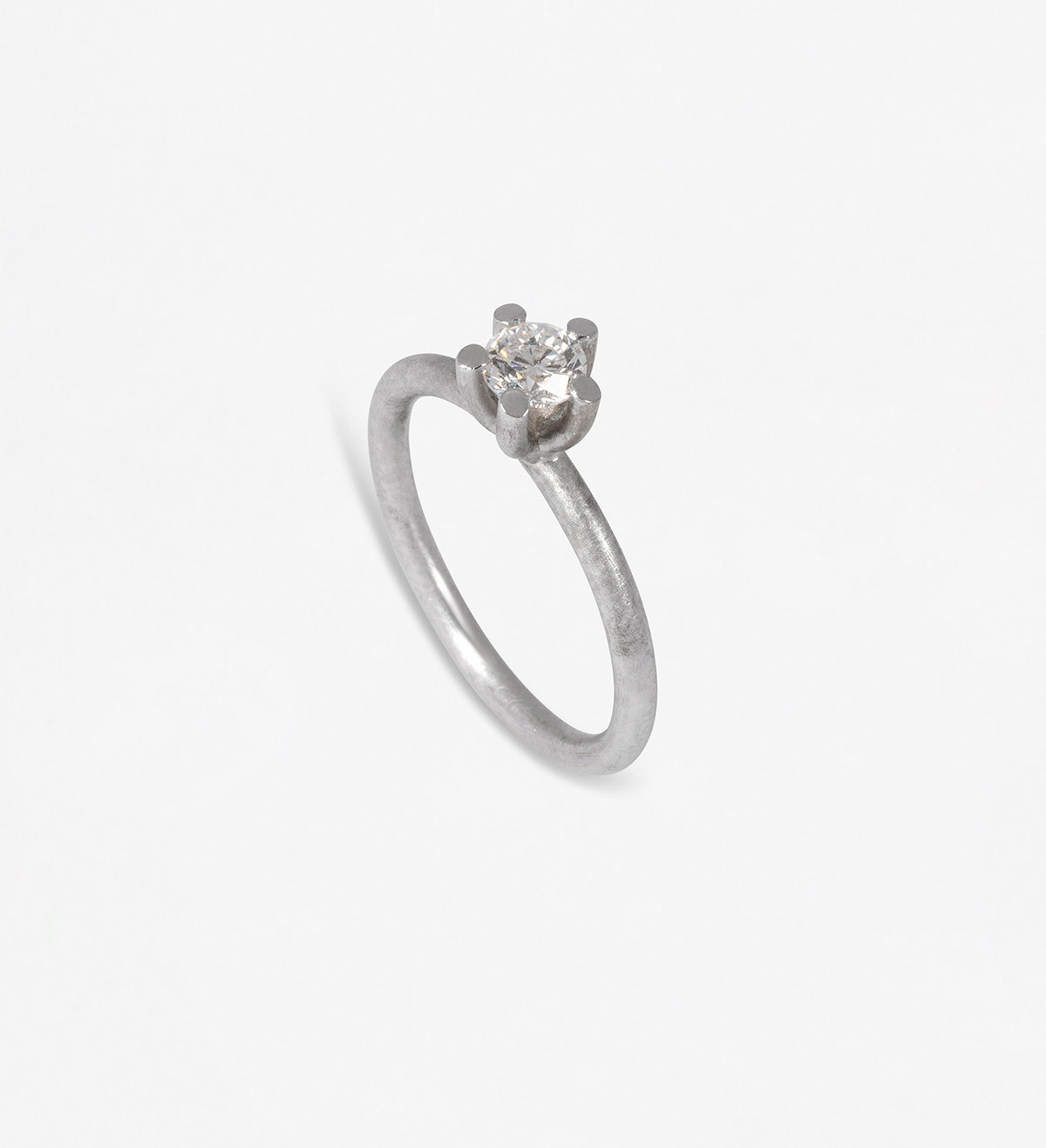 Solitario oro blanco con diamante 0,50ct VVS1 D