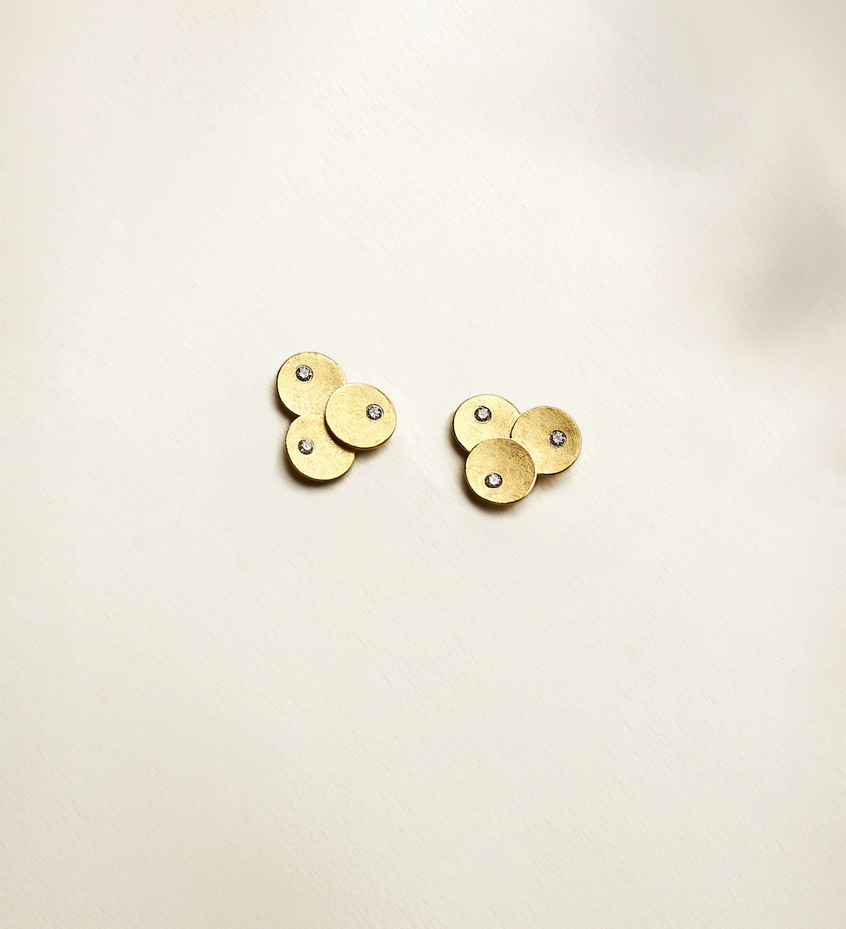 Pendientes oro Flô con diamantes 0,15ct